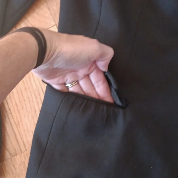 Tahari Snap-Front Ribbon-Trim Blazer ■ Size 10 - Picture 7 of 15